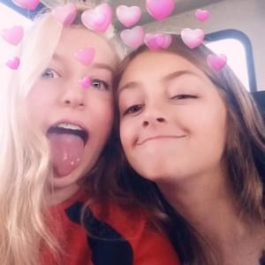 Meet your Posher, Mackenzie